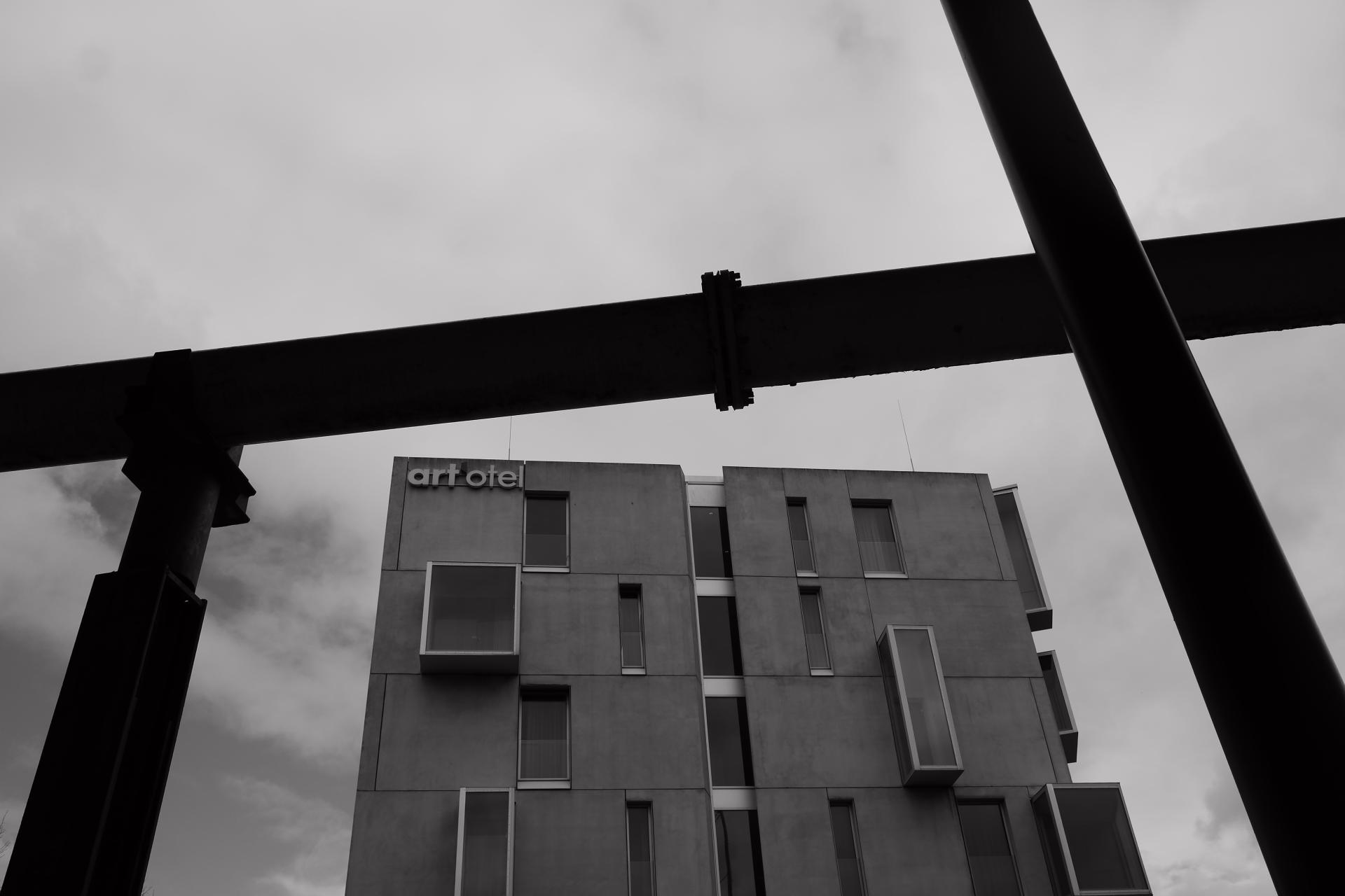Otel