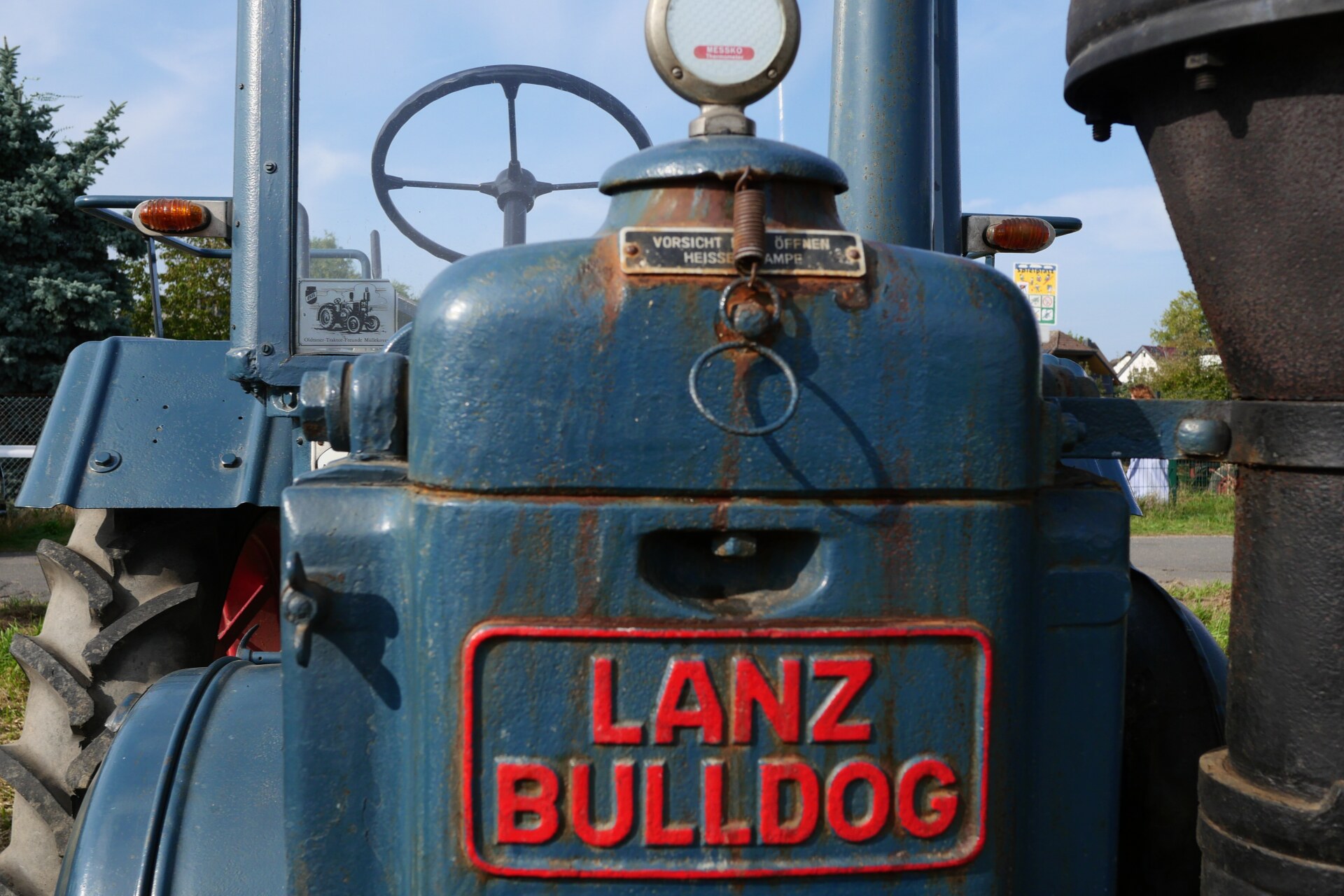 f/5.6 1/640sec ISO-200 15mm