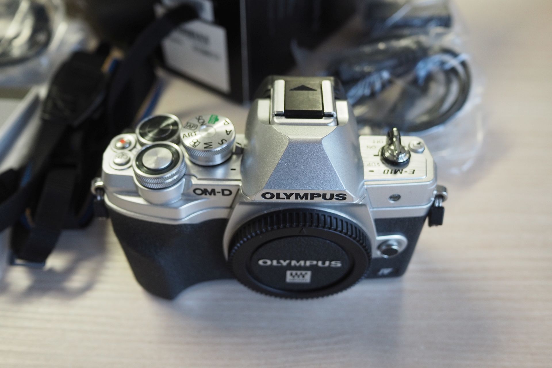 OLYMPUS DIGITAL CAMERA